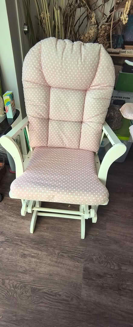 Photo of free glider (Dayton's Bluff) #2