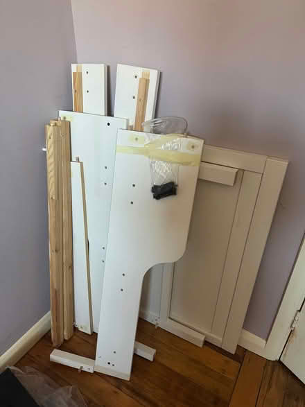 Photo of free IKEA extendable bed (SE6) #4