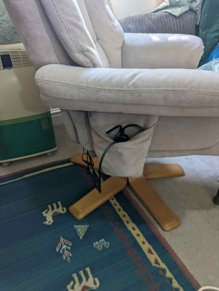 Photo of free Massage/recliner chair. (Chorley Moor PR7) #3