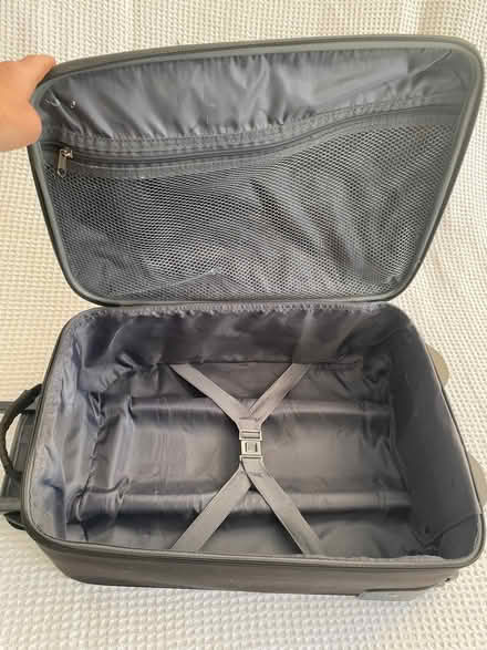 Photo of free Carry-on suitcase (Penge BR3) #4