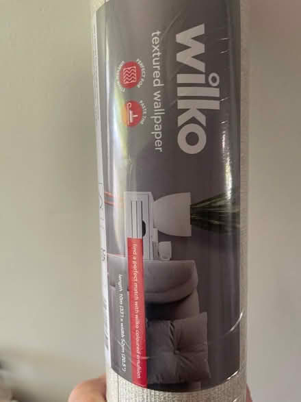 Photo of free 1roll of taupe wallpaper (Oxford OX4) #2