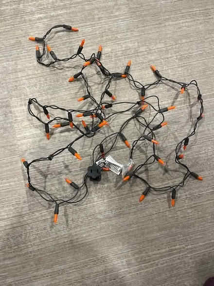 Photo of free small string of orange lights (Golden Triangle) #2