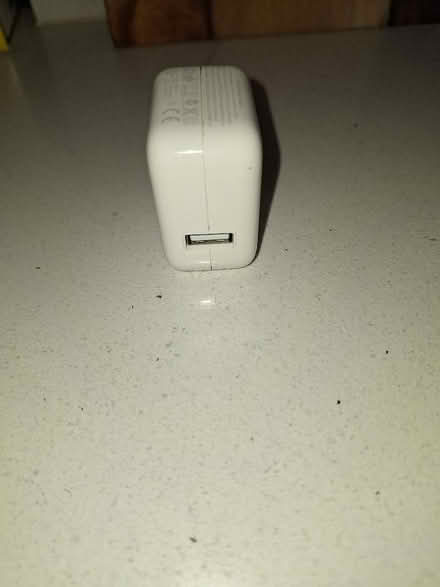 Photo of free Apple USB charger for overseas (Malvern Link WR14) #2