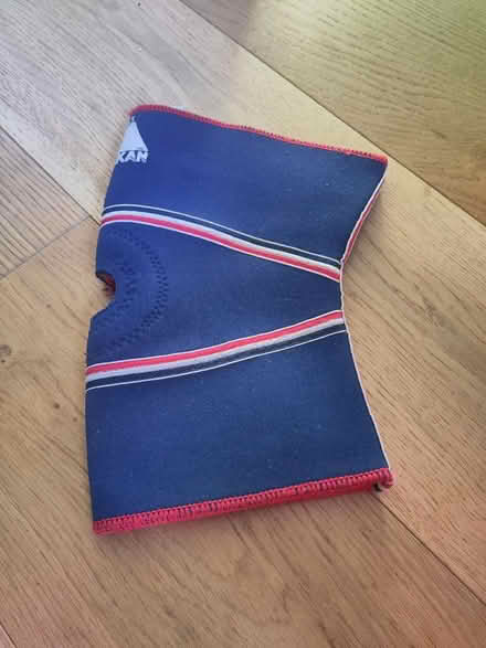 Photo of free Knee support (Cambridge CB4) #1