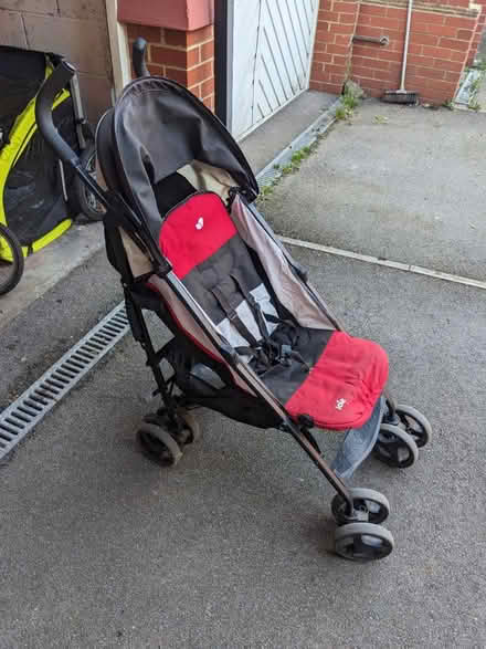 Photo of free Foldable pram (BS5) #1