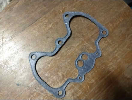 Photo of free triumph t120 tr6 rocker box gasket (Sarisbury Green SO31) #2