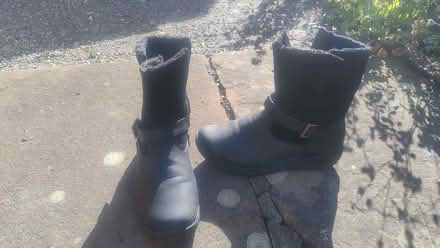 Photo of free Size 7 boots (Corby Hill CA4) #1