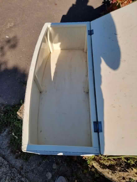 Photo of free Blanket box/ottoman Lloyd loom cane (Bathford, BA1) #4