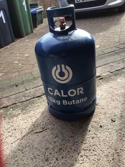 Photo of free Empty calor gas cylinder (Holbrook DE56) #1