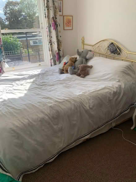 Photo of free A beautiful bed, wardrobe (Tooting) #1