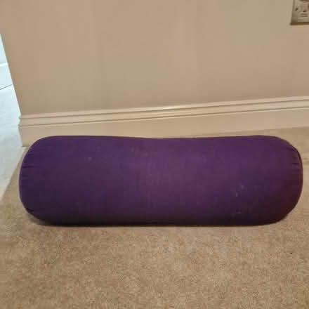 Photo of free Yoga Pillow Bolster (RH12) #1