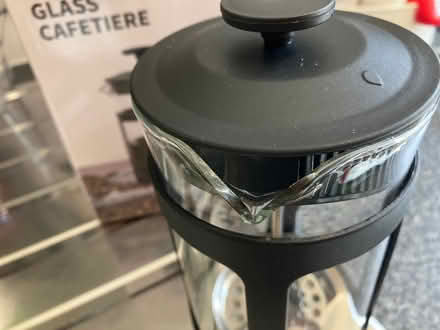 Photo of free PARTIALLY BROKEN CAFETIERE 600ml (Belsize Park NW3) #2
