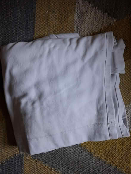 Photo of free dust sheet (SE1) #1