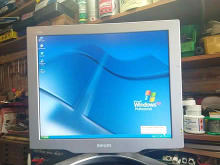 Photo of free Computer (The Reddings) #2