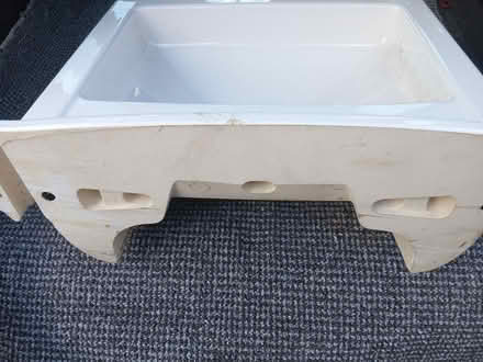 Photo of free New hand basin - Villeroy & Boch (Burnham) #3