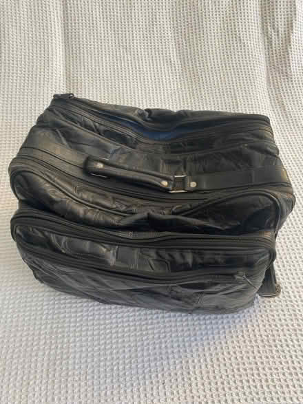 Photo of free 1980s travel bag (Penge BR3) #1
