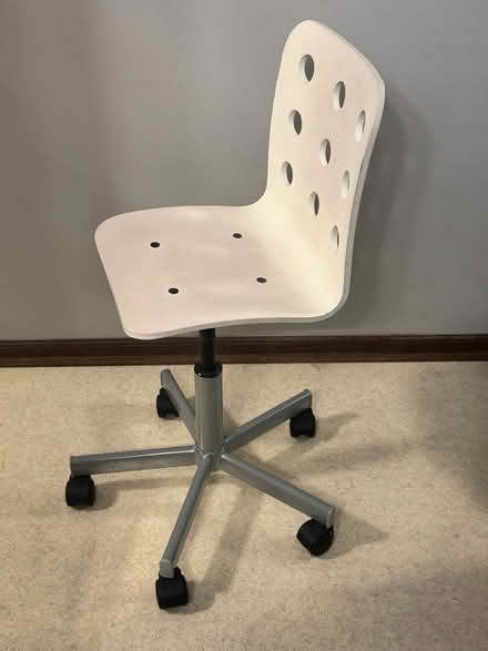 Photo of free Ikea Jules kids chair (Downers Grove - South) #3