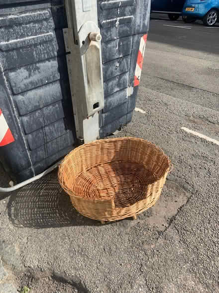 Photo of free wicker basket, for a dog I think (Kemptown BN2) #1