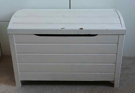 Photo of free Wooden chest for upcycling (Tamworth, B77) #1