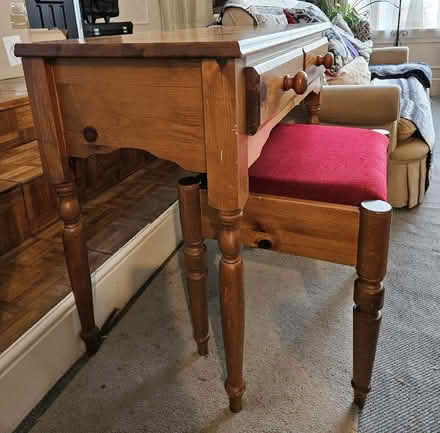 Photo of free Dressing table and stool (South Woodford E18) #2