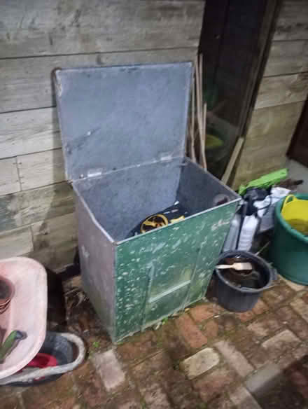 Photo of free Coal store aluminium (Norcross FY5) #2