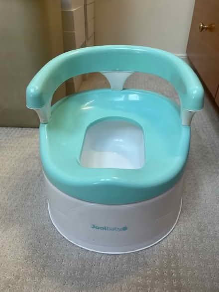 Photo of free portable potty (East Boulder) #1