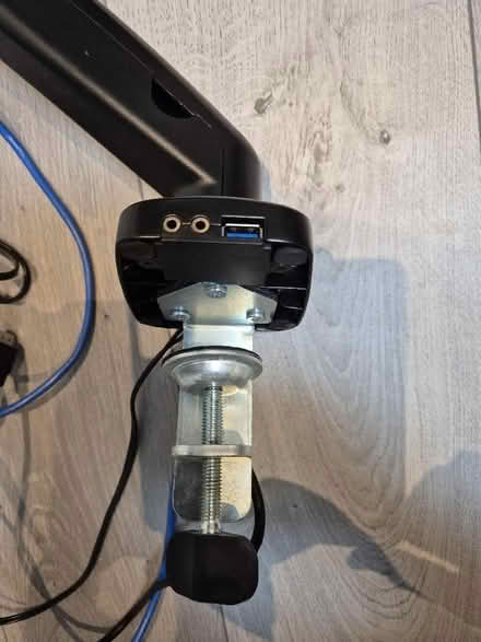 Photo of free Desk clamp monitor TV stand (Sheering CM22) #3