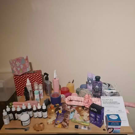 Photo of free Beauty Items (TW7) #1