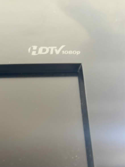 Photo of free 52 Inch 1080p Samsung HDTV (Broadway Terrace Rockridge) #4
