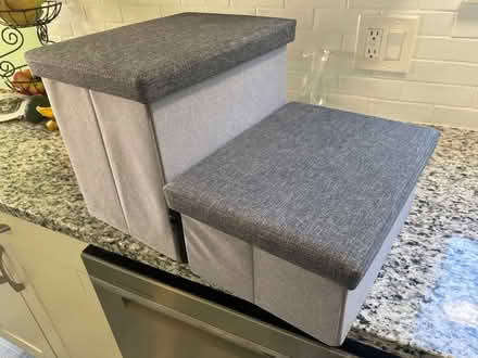 Photo of free Animal Steps (Grove Rd and Harris) #2