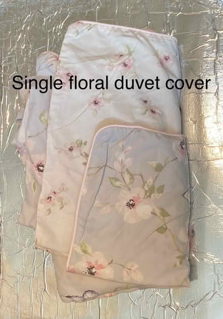 Photo of free Bedding (Jennett's Park RG12) #1