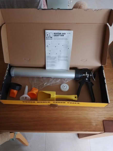 Photo of free mortar/grout gun (hookhills paignton TQ4) #2