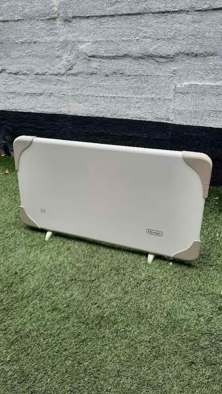 Photo of free Small oil radiator (Ashford TW15) #1