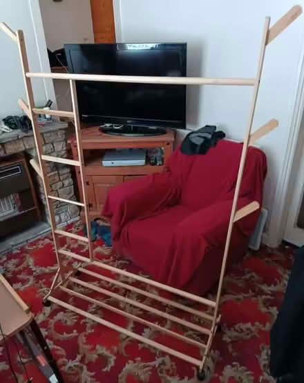 Photo of free Clothes rack (Caton) #1