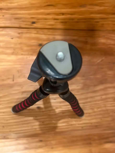 Photo of free Small tripod for small camera (Cleveland Park) #2