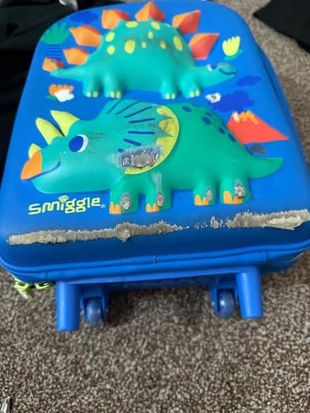 Photo of free Kids smiggle suitcase (New Normanton DE23) #3
