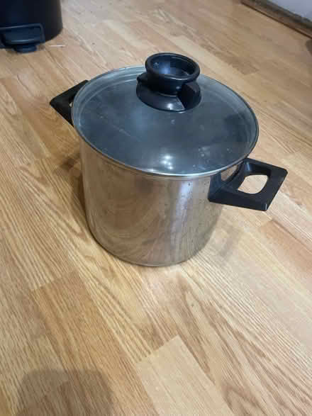 Photo of free Pan (North Watford WD25) #1