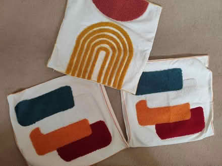 Photo of free Cushion Covers (DE1) #1