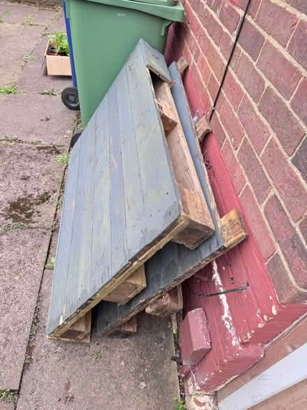 Photo of free Painted pallet can be used as deck (Headington OX3) #1