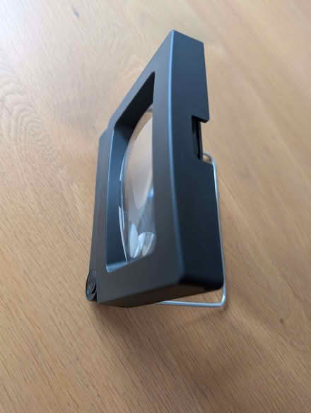 Photo of free magnifying lens (Victoria SW1V) #3