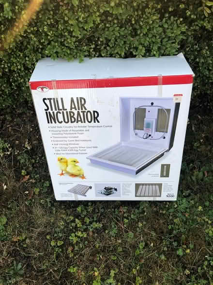 Photo of free Incubator (Aurora (N Seattle/ Shoreline)) #1