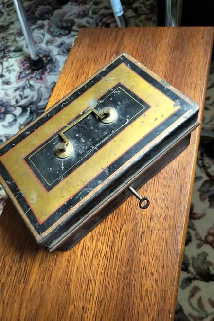 Photo of free Cash box (Belper DE56) #2