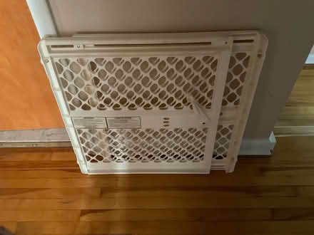 Photo of free Baby gate (Elmvale Acres) #1