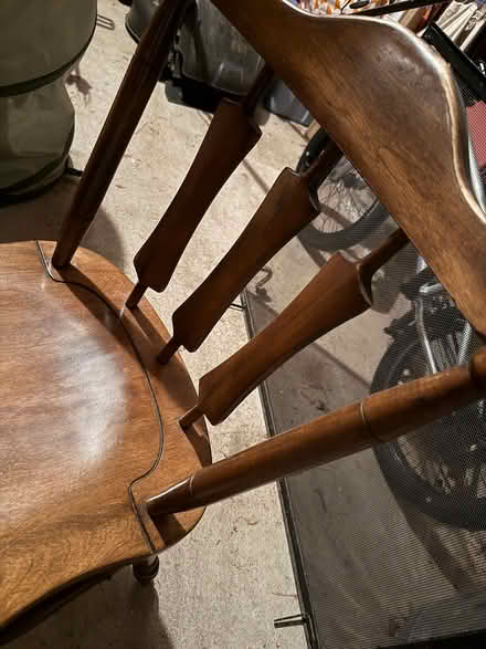 Photo of free Dining Table & 6 Chairs (Vernon, CT - near Henry Park) #1