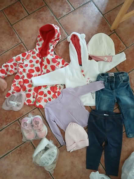 Photo of free 9-12 m clothes and shoes (MK41) #1