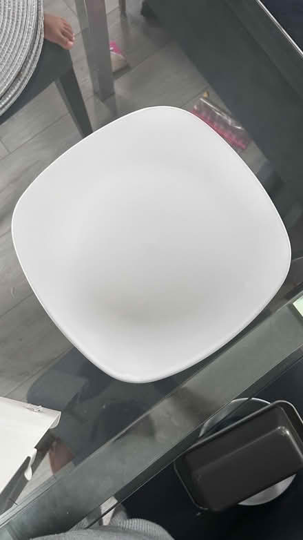 Photo of free Large square dinner plates (Thornton Heath) #1