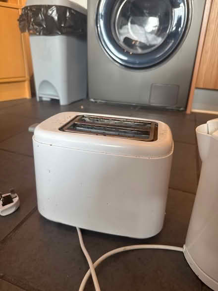 Photo of free Kettle and toaster (N7) #1