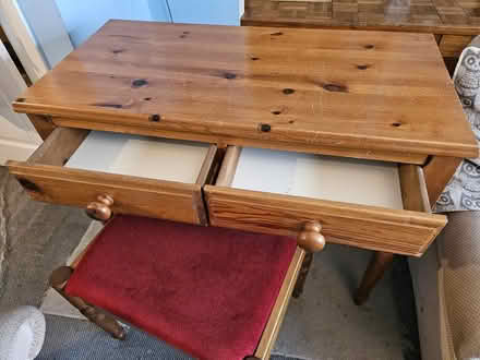 Photo of free Dressing table and stool (South Woodford E18) #3