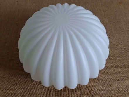 Photo of free Heavy porcelain Ceiling/wall light (Croxley Green WD3) #1