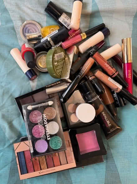 Photo of free Make up (Harold Hill RM3) #1